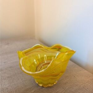 Vintage Murano Style Yellow Swirl Handkerchief Art Glass Bowl E&R Golden Crown